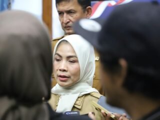 Pemkab Serang-PLN Bahas Percepatan PLTS di Pulau Tunda
