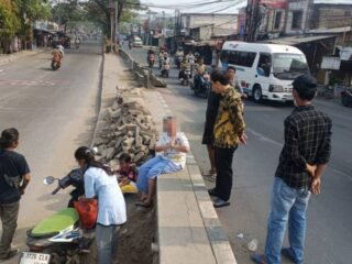 Jaga Kebersihan Lingkungan, Kecamatan Benda Tegaskan Sanksi bagi Pembuang Sampah Sembarangan